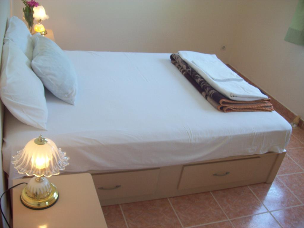 Villa Vania Gardenos Vitalades Luaran gambar