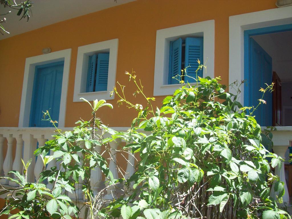 Villa Vania Gardenos Vitalades Luaran gambar